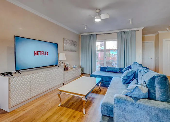 Tatil Evi Residencia El Duque - 1, Marius *