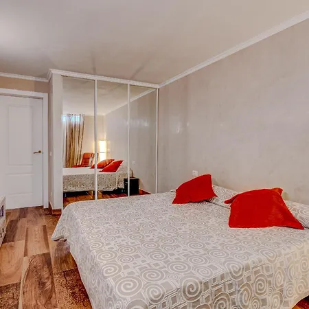 בית נופש Residencia El Duque - 1, Marius