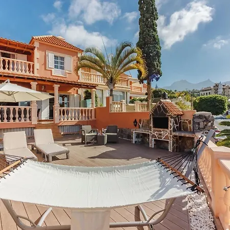 Residencia El Duque - 1, Marius בית נופש *