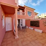 Residencia El Duque - 1, Marius بيت للعطل