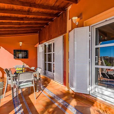 Residencia El Duque - 1, Marius * أذيخي